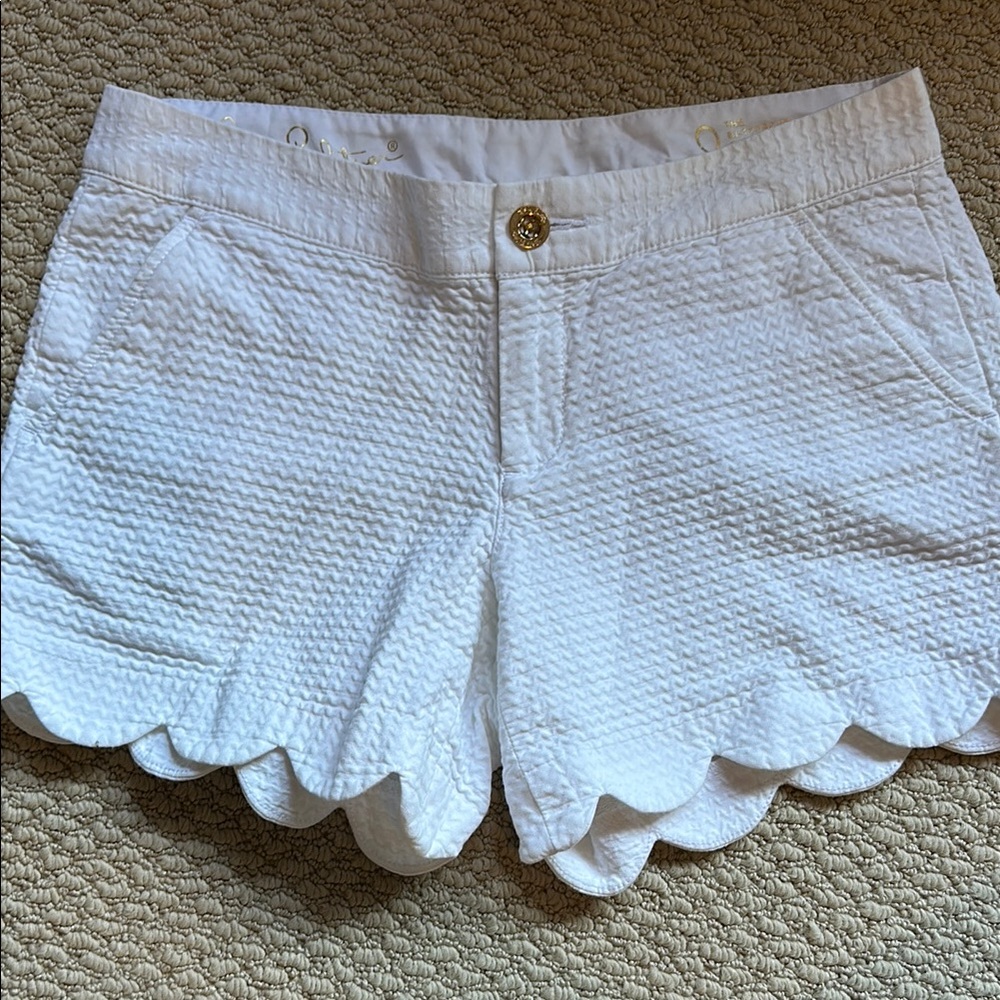 Lilly Pulitzer White Scalloped High Waist Shorts